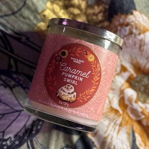 Brand new Caramel Pumpkin Swirl Bath and Body Works Candle
